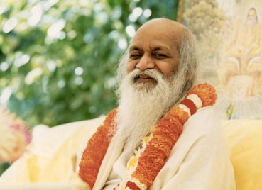 maharishi_yogi_girlande